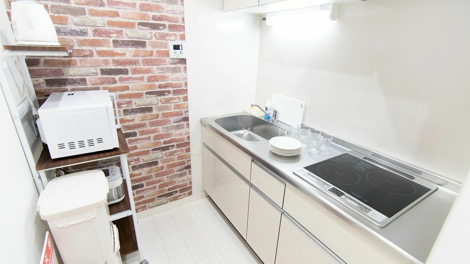Guest house Grandouce Rokugou-Dote Hotel Tokyo